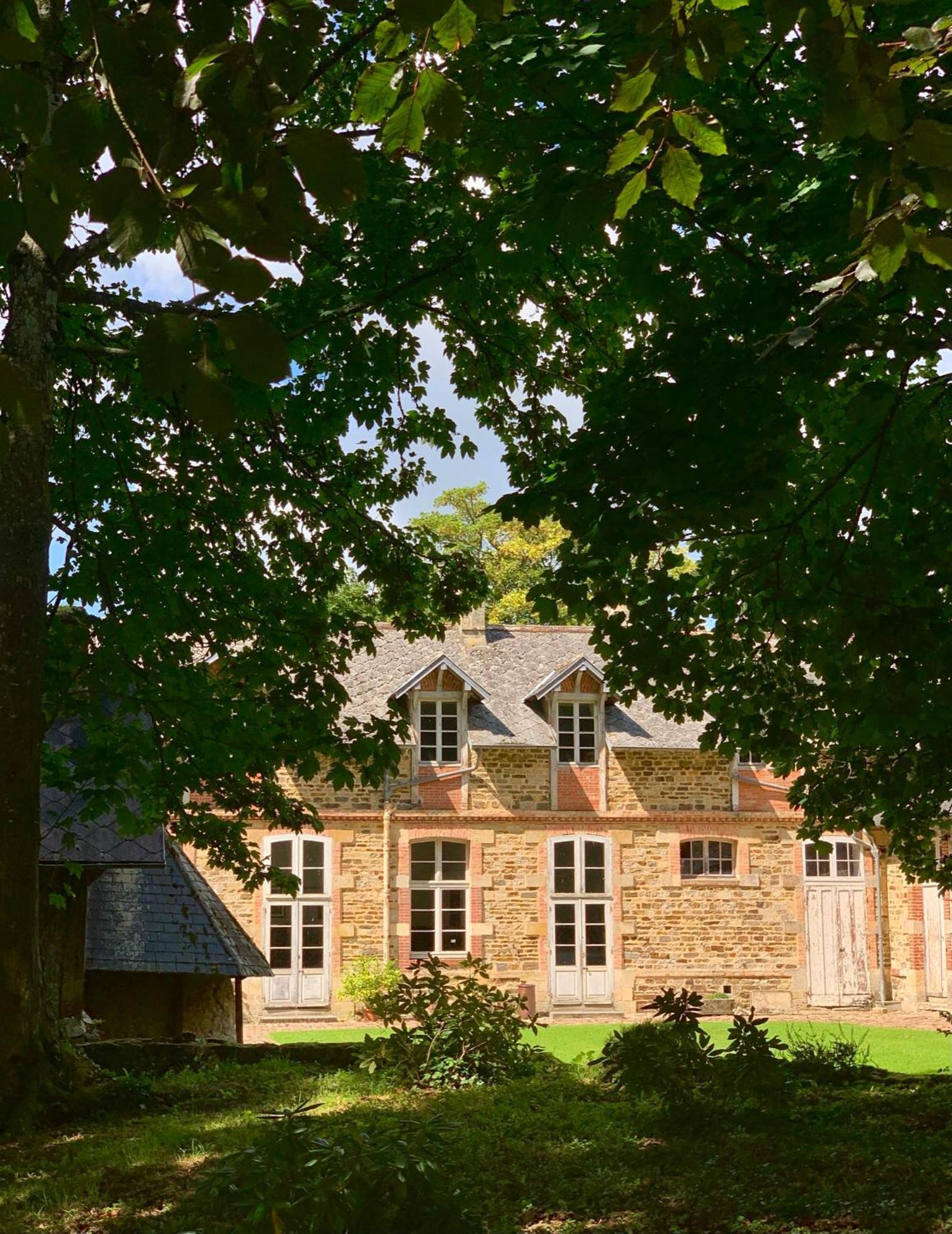 Neufmesnil Abbaye De Blanchelande Bed & Breakfast エクステリア 写真